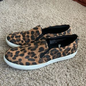 Slip on cheetah print sneakers